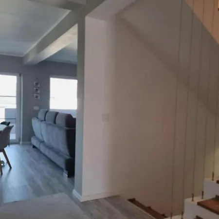 Modern Beautiful In בית נופש